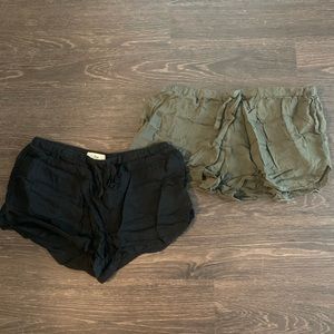 Aritizia TNA shorts